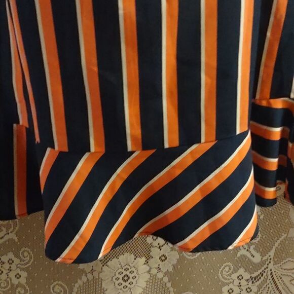 Banana Republic Women's size M top navy orange festive‎ flutter sleeve skirted - Picture 3 of 8